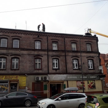Naprawa dachu przy Łagiewnickiej 36