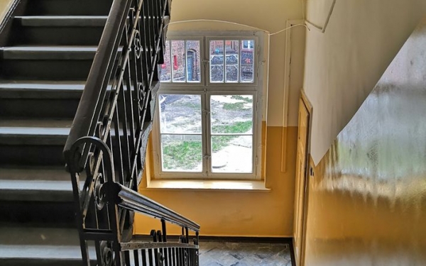 Zakończony remont klatki schodowej przy ul. Pieczki 3